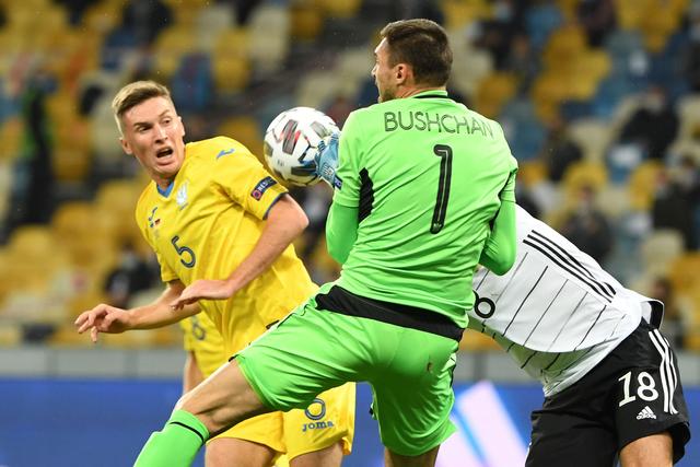 阿斯：皇马已为签下阿方索-戴维斯做了一切工作